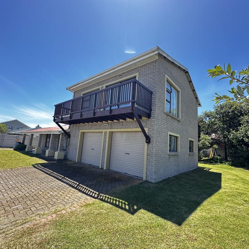 2 Bedroom Property for Sale in Fraaiuitsig Western Cape